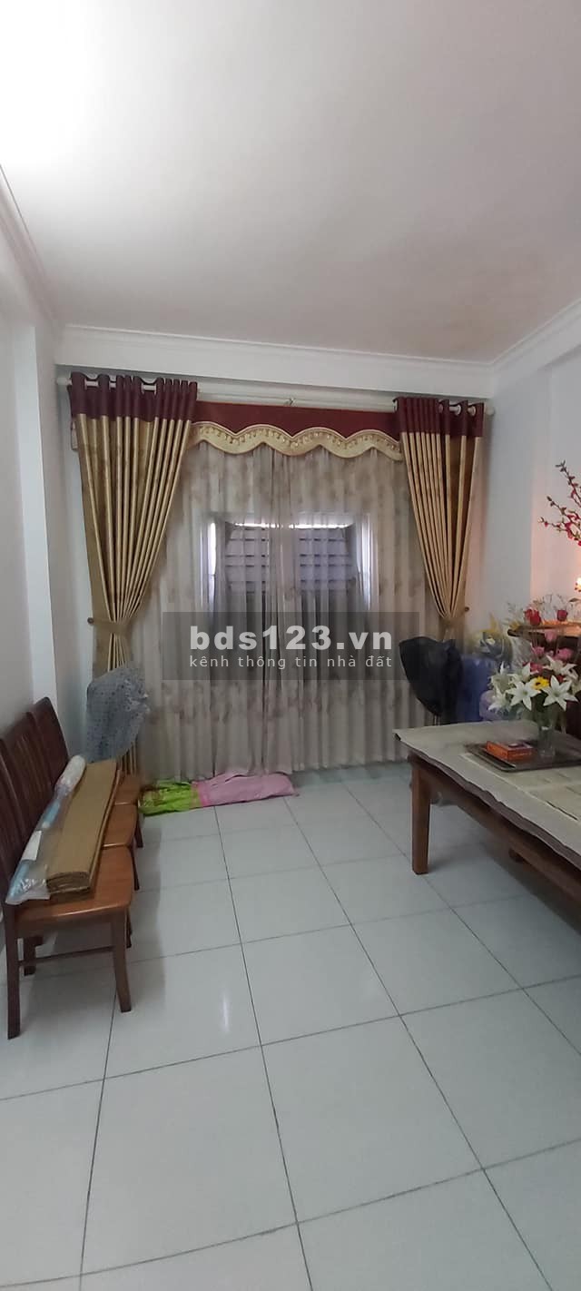 CẦN BÁN GẤP NHÀ TÔ HIẾN THÀNH HÀ ĐÔNG S42M2, MT3.8M CHỈ 3.65 TỶ.