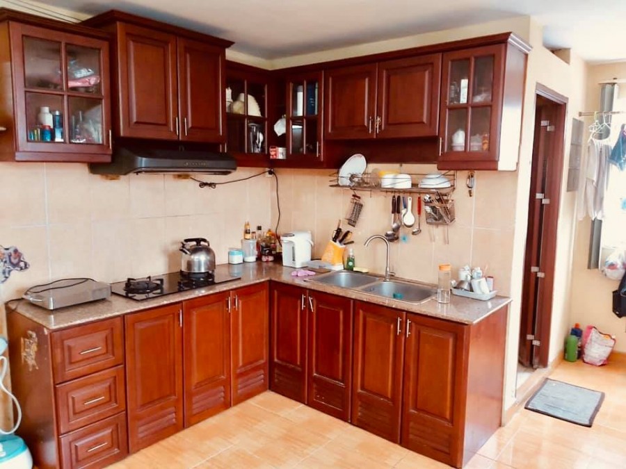 cần bán nhà hểm xe hơi tránh Lạc Long Quân p5q11 giá 6,9 tỷ