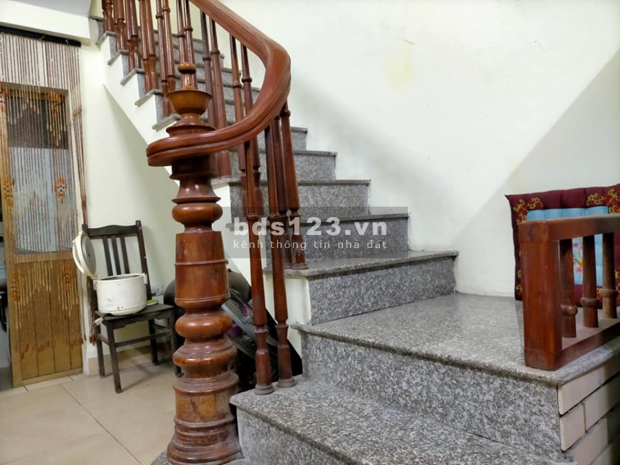 Trần Khát Chân lô góc nở hậu 44m 4 tầng mt 4.5m