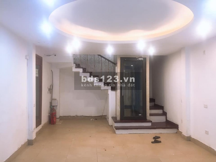 BÁN NHÀ MẶT PHỐ 5 TẦNG x 4.3MT 12.5 TỶ CẦU GIẤY