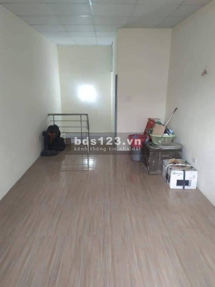 20m2 4 Tầng Mặt tiền 3m Hai xe ô tô tránh nhau Ở và KD Nhanh sở hữu
