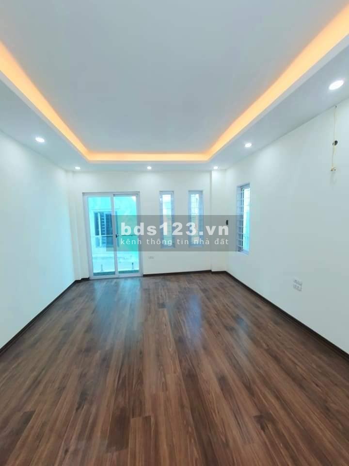 BÁN NHÀ HOÀNG MAI 35M2 MỚI TẶNG NỘI THẤT, KINH DOANH LÔ GÓC, 15M Ô TÔ TRÁNH 3.5 TỶ