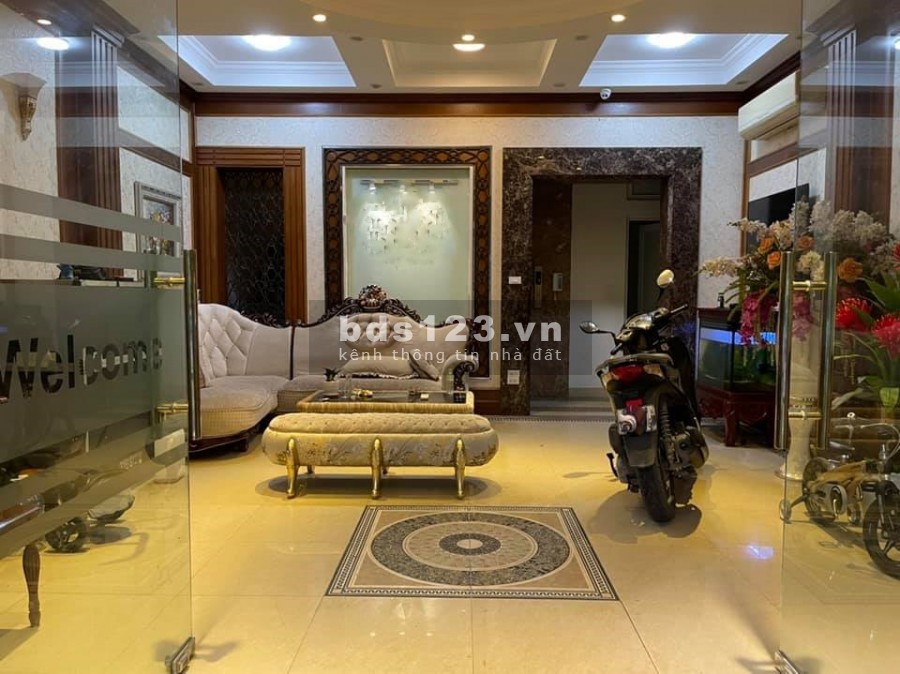 Phân lô, Thang Máy, Vỉa Hè, KD-VP Phố Trần Kim Xuyến 58m2x7 tầng. Giá 18.3 tỷ.