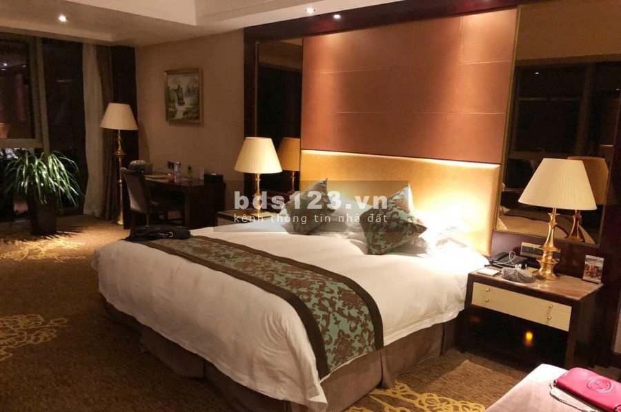  Nhà Mặt phố, Long Biên Kinh Doanh, 110M2 6 Tầng Mặt Tiền 6M, Thang Máy, Siêu Rẻ.