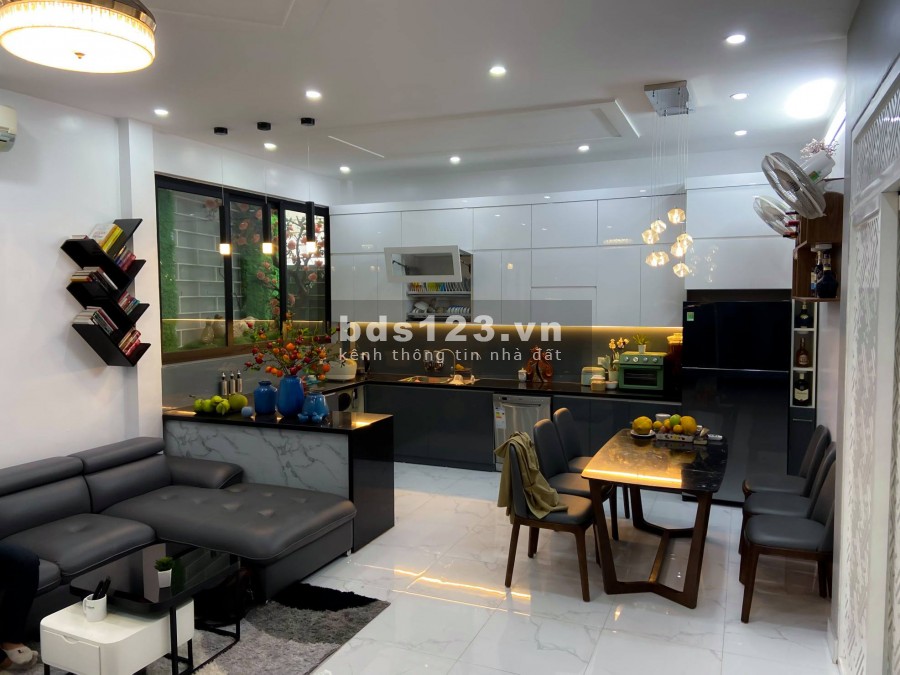 Bán nhà Bồ Đề Long Biên 54m2*4T Ngõ thông Ô tô vào nhà Nhà đẹp