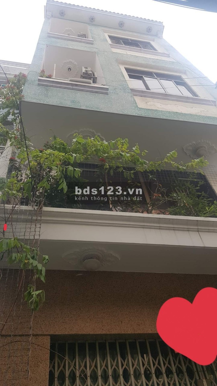 Nhà 1 trệt 2 lầu DT 32m2 Lý Thường Kiệt chỉ 4,2 tỷ