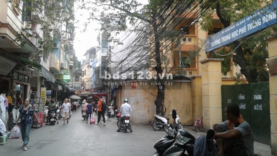 20m2 4 Tầng Mặt tiền 3m Hai xe ô tô tránh nhau Ở và KD Nhanh sở hữu