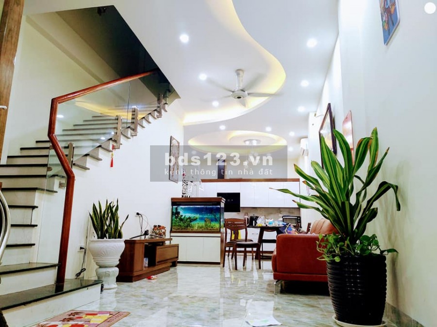 BÁN NHÀ TỔ 1 THẠCH BÀN, LONG BIÊN, 60M2, MT 4.6, 3 TỶ