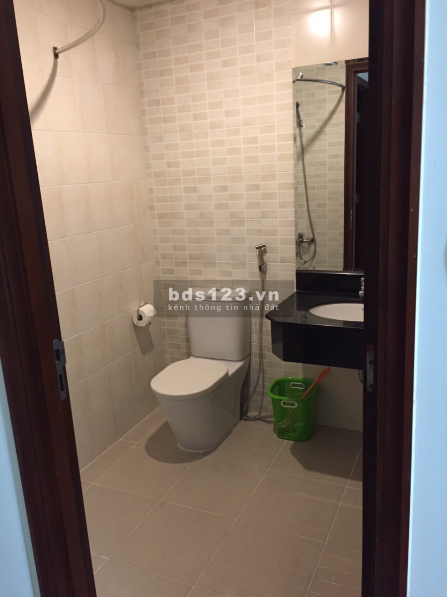 Cho thuê căn hộ 3 phòng ngủ chung cư Tản Đà Court phường 11 quận 5
