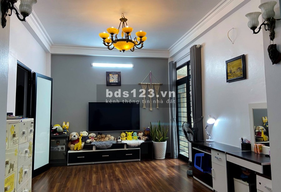 Bán nhà Bồ Đề Long Biên 54m2*4T Ngõ thông Ô tô vào nhà Nhà đẹp
