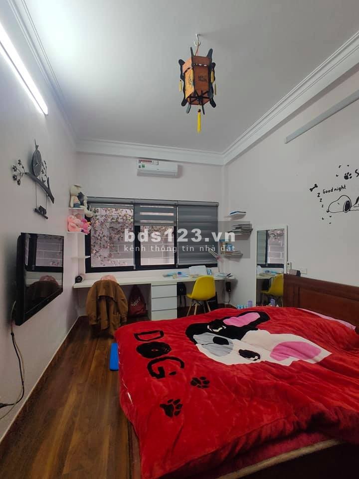 BÁN NHÀ HỒ TÙNG MẬU, 10 RA ĐƯỜNG LỚN, NHÀ 37 M2 X TẦNG
