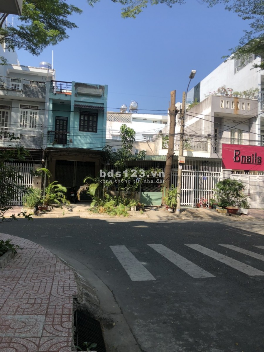 Cho thuê nhà nguyên căn 1 trệt, 1 lầu, 1 sân thượng Phạm Thế Hiển Q8