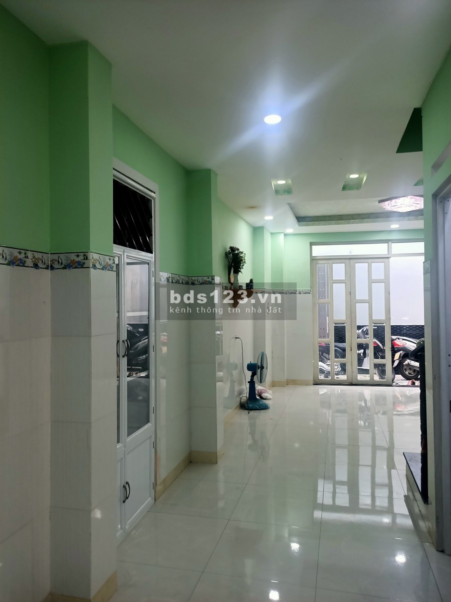 Bán nhà 56m2 phan Văn Trị Gò Vấp