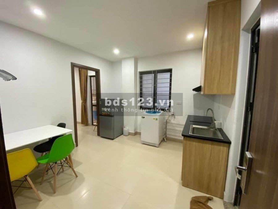 Bán tòa chung cư mini phố Trần Bình, ô tô, lô góc, 140m2 x 8 tầng, 20 phòng, 23.9 tỷ.