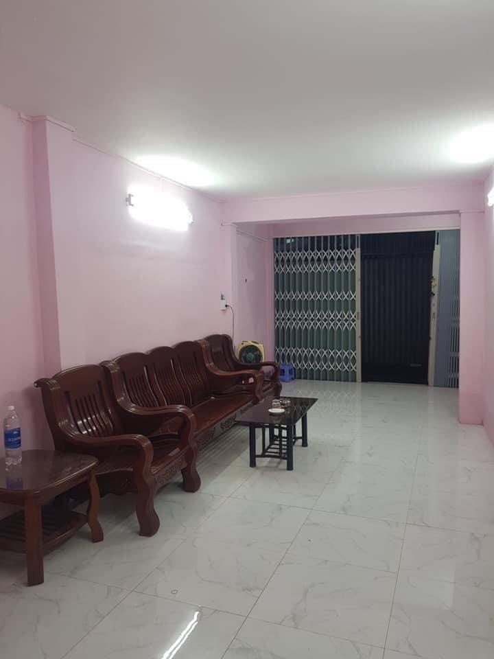Nhà Cũ, Mặt Tiền Nguyễn Hữu Tiến, 5x19m, Gần Hồ Bơi Tây Thạnh, 11,2 Tỷ