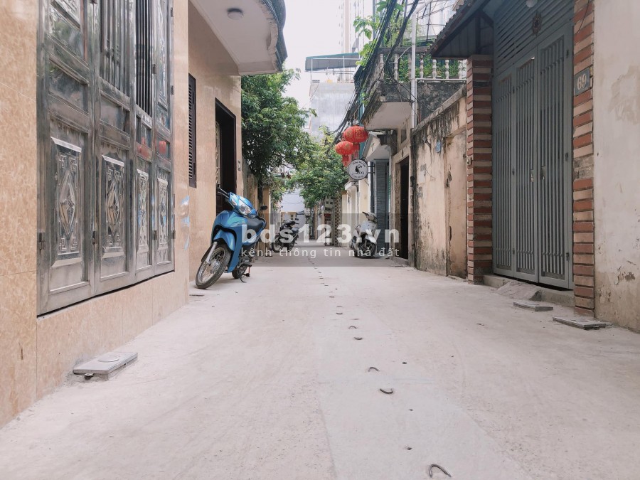 BÁN TÒA CĂN HỘ TRIỀU KHÚC, 8 TẦNG, THANG MÁY, 22 PHÒNG, GIÁ 11 TỶ.