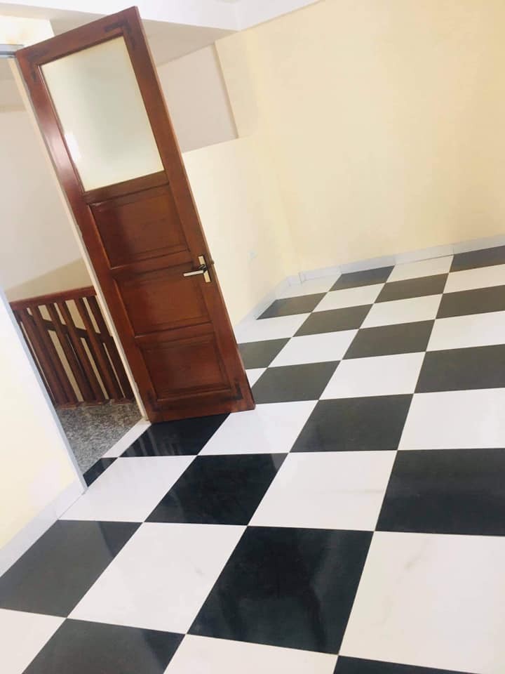 Đống Đa 360 Xã Đàn 35m 5 tầng mặt tiền 6m giá 3.5 tỷ giá hữu nghị. Lh 0862611185.