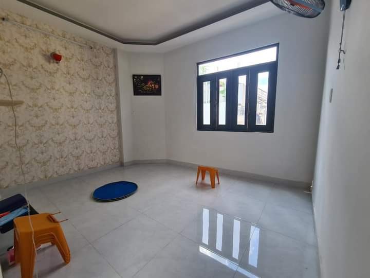 Bán nhà hẻm 3m Lũy Bán Bích 47m2 3 tầng giá 3.3 tỷ quận Tân Phú