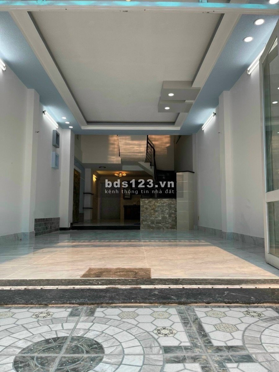 Bán nhà Hương Lộ 2 Bình Tân 5.3 ty 350m2 sổ riêng 4 phòng ngủ 5,3 tỷ hẻm xe hơi