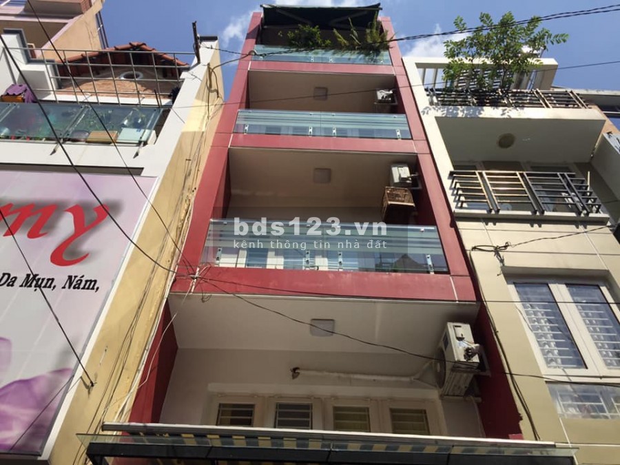 Bán nhà Nguyễn Trọng Tuyển Quận Phú Nhuận, 48m2 giá chỉ 6.5 tỉ