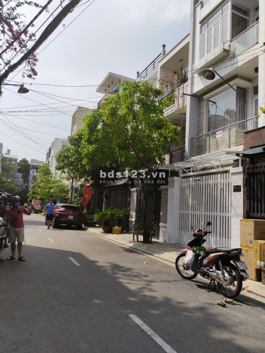 Nhà mới lung linh TT Tân Phú, 5 tấm DT 4x15, giá chỉ 6.tỷ, miễn môi giới