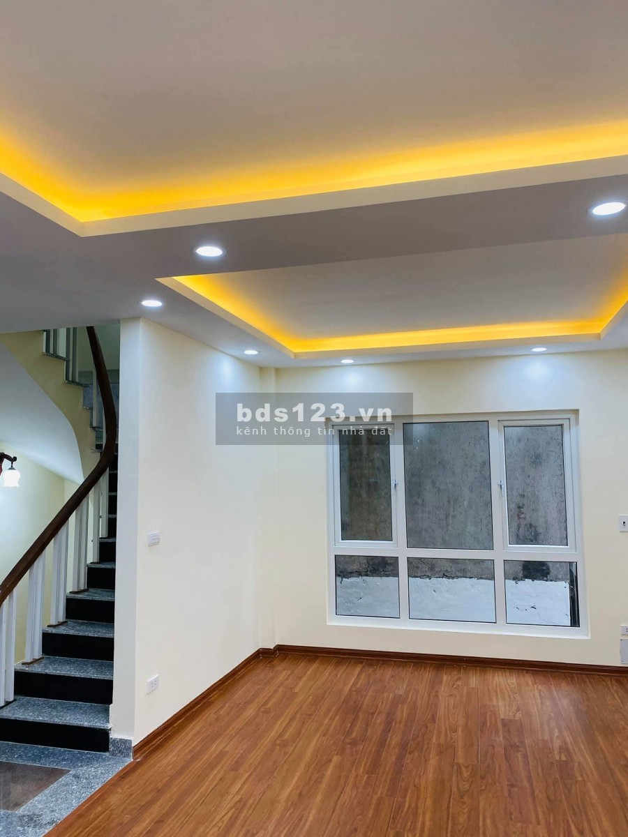 Bán nhà chính chủ Nhân Chính, Thanh Xuân 60m2 - giá rẻ, nở hậu 2 thoáng - sổ đỏ chính chủ