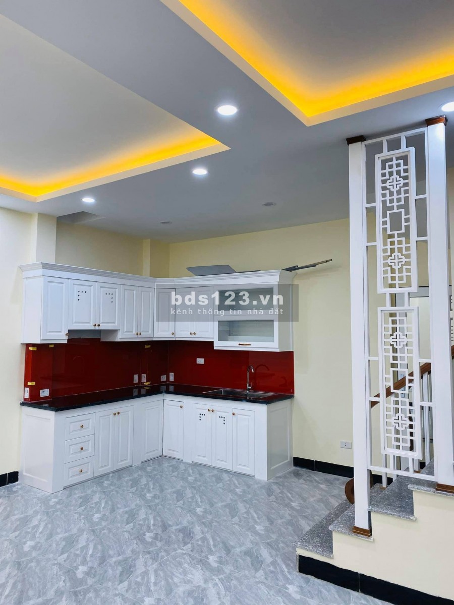 Bán nhà chính chủ Nhân Chính, Thanh Xuân 60m2 - giá rẻ, nở hậu 2 thoáng - sổ đỏ chính chủ