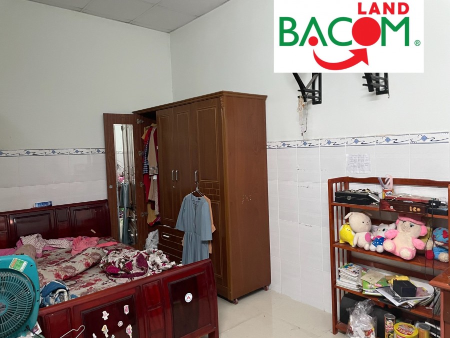 Cần bán nhà C4 2 mặt tiền kp3 Trảng Dài giá 6,2 tỷ