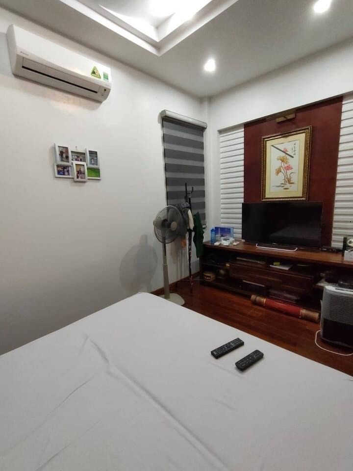 Bán Nhà Hoàng Văn Thái Thanh Xuân Phân Lô Ô Tô Sát Phố Ở Luôn 62m2*4T Hơn 6 Tỷ 0835967888