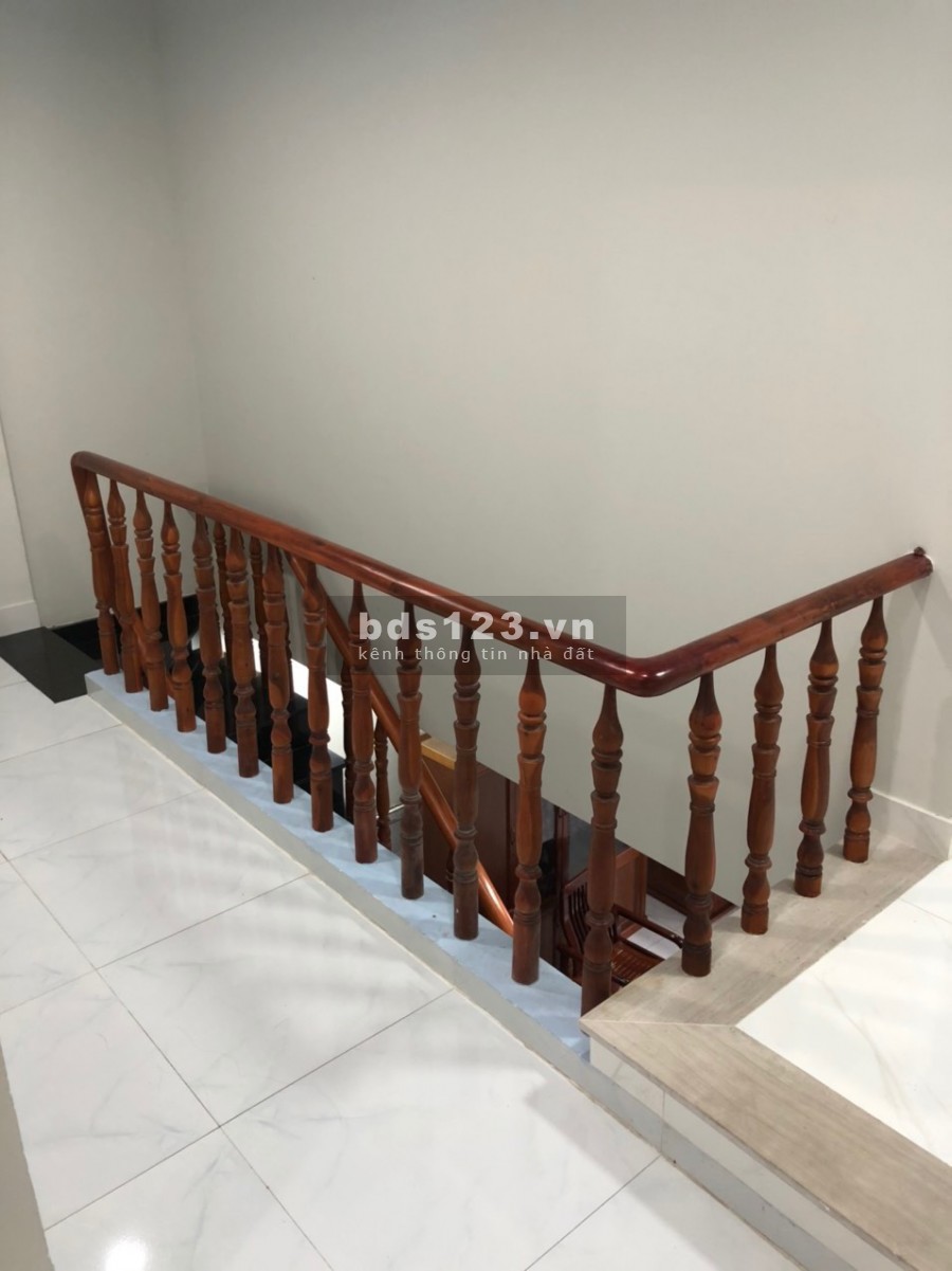 Tôi chính chủ cần bán căn nhà mặt tiền đường Xuân Thới 9