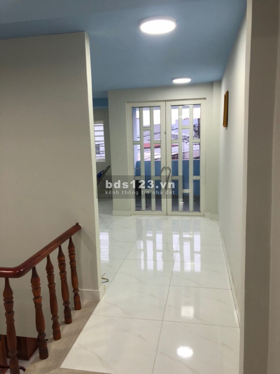 Tôi chính chủ cần bán căn nhà mặt tiền đường Xuân Thới 9