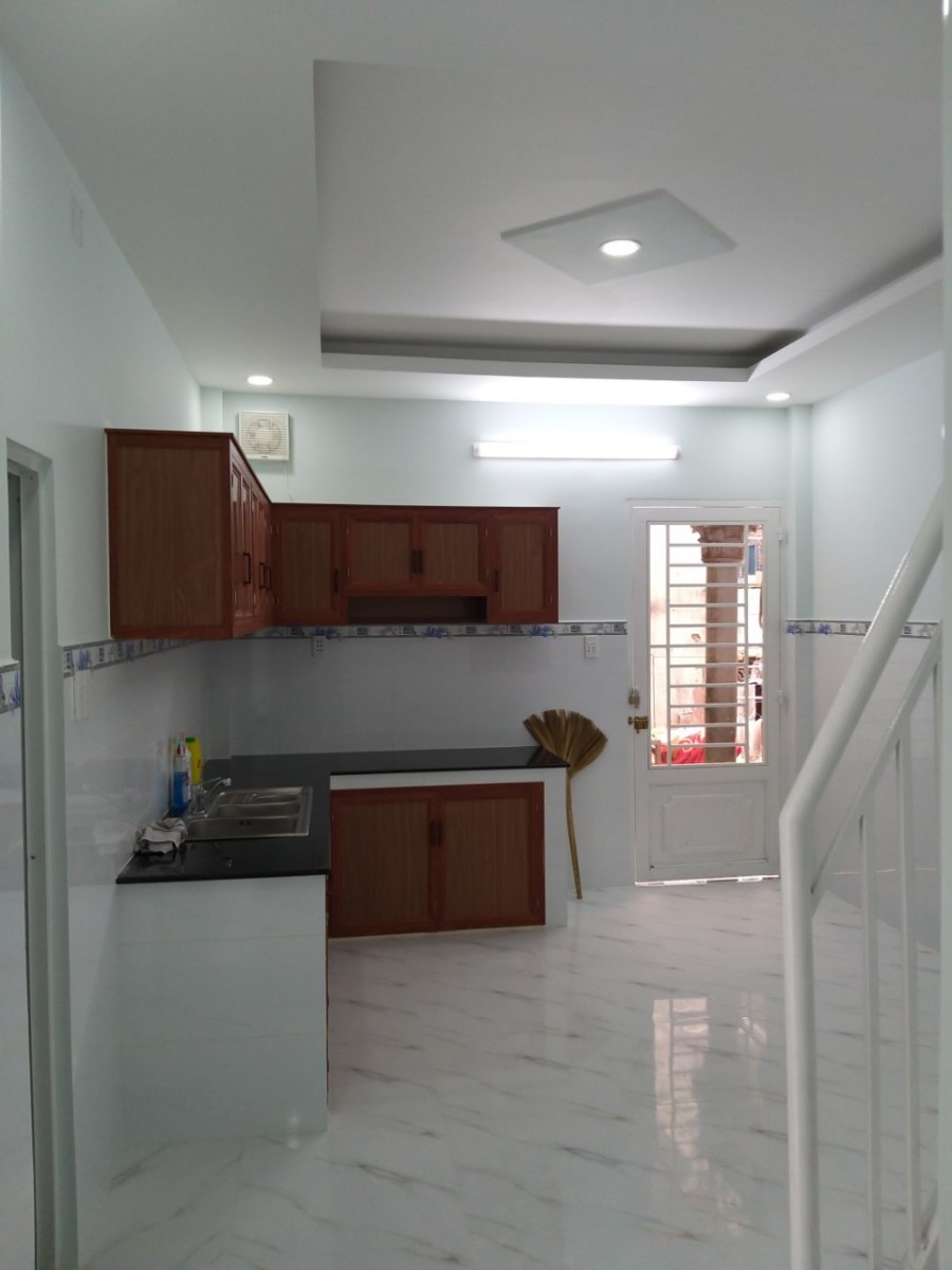Bán nhà1 trệt 1 lầu , đường xe hơi P. linh đông ,TP Thù Đức