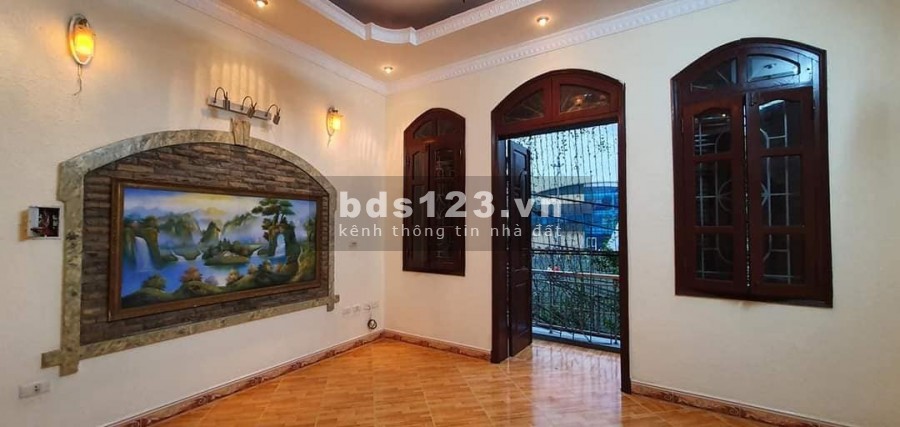 Bán gấp nhà Hoàng Đạo Thành, TX lô góc, ô tô tránh, vỉa hè KD 72m, mt 16m, nhỉnh 7 tỷ