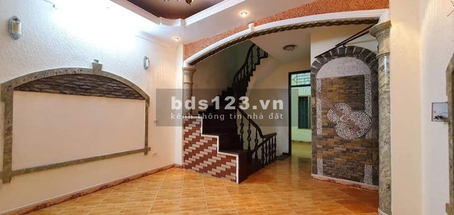 Bán gấp nhà Hoàng Đạo Thành, TX lô góc, ô tô tránh, vỉa hè KD 72m, mt 16m, nhỉnh 7 tỷ
