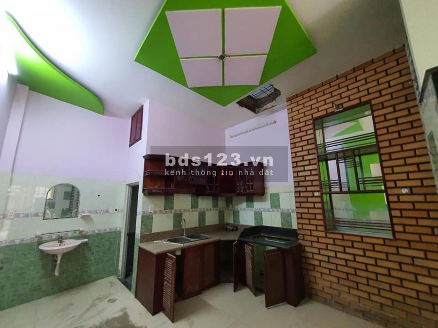 Trung tâm Gò Vấp, Xe hơi vào nhà. Nhà đẹp nở hậu. Nhỉnh 5 tỷ