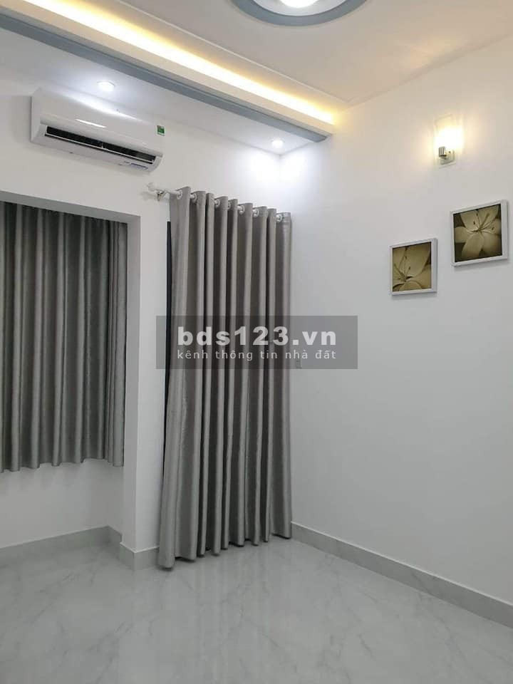 Gấp bán CHDV cao cấp Gò Vấp dt(4.3 x 14)m2 giá nhỉnh 7 tỷ