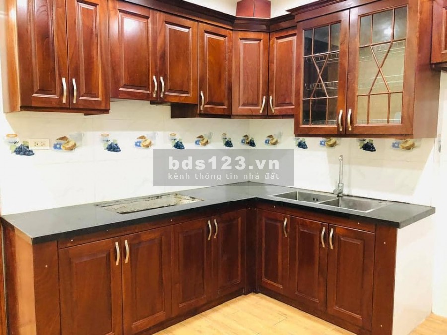 Bán nhà Quận Thanh Xuân, DT 38mx4T, Mặt tiền 3.7m giá chỉ 3.9 tỷ. Đất Phân lô.