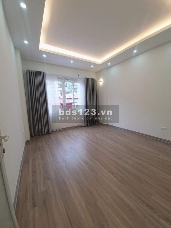 Bán nhà Khương Trung 40m2, 4 tầng, giá 3.58 tỷ