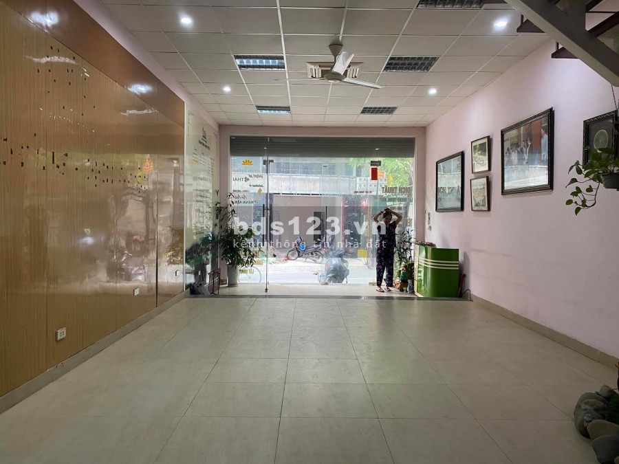 MẶT PHỐ TRẦN CUNG - KINH DOANH TỐT 80M 4 tầng mặt tiền 5M GIÁ NHỈNH 12 TỶ