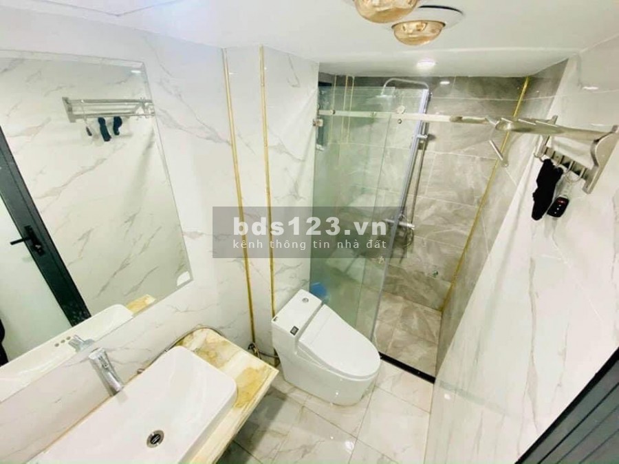 Hoa hậu Lĩnh Nam đất phân lô ôto đua trước ngõ dt 42m2 giá2,6 tỷ