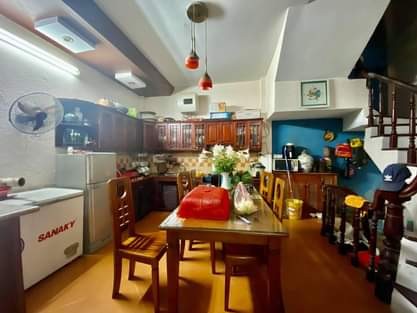 BÁN NHÀ 82M2 - 3 THOÁNG Thống Nhất 82M2 4T 6.3MT 6.5 tỷ Hai Bà Trưng