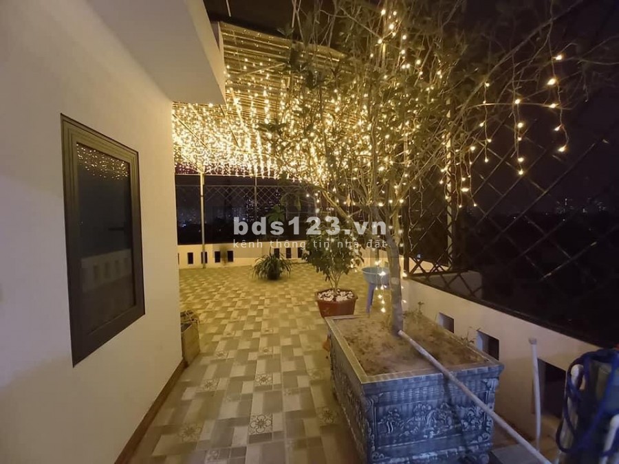 Hoa hậu Lĩnh Nam đất phân lô ôto đua trước ngõ dt 42m2 giá2,6 tỷ