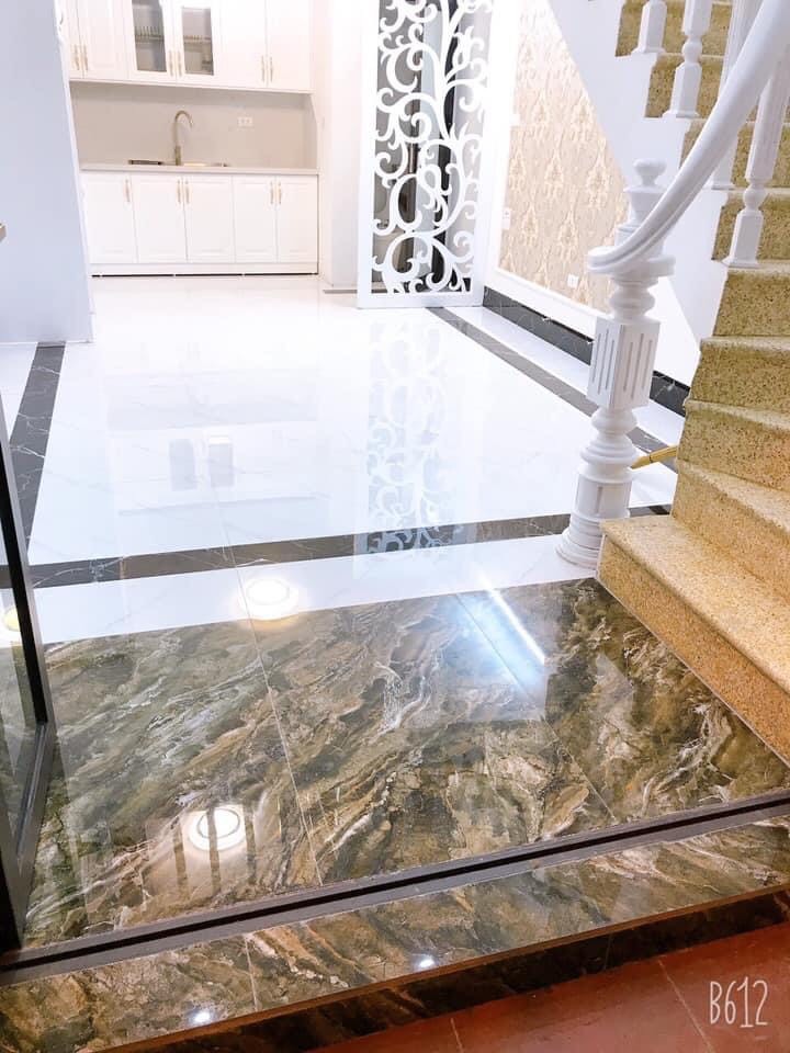 Chỉ 3.x Tỷ bé xíu, Hiếm có Khó tìm, Thái Thịnh, TT Đống Đa, Lô góc, 5 Tầng Cực đẹp. LH: 0964657169.
