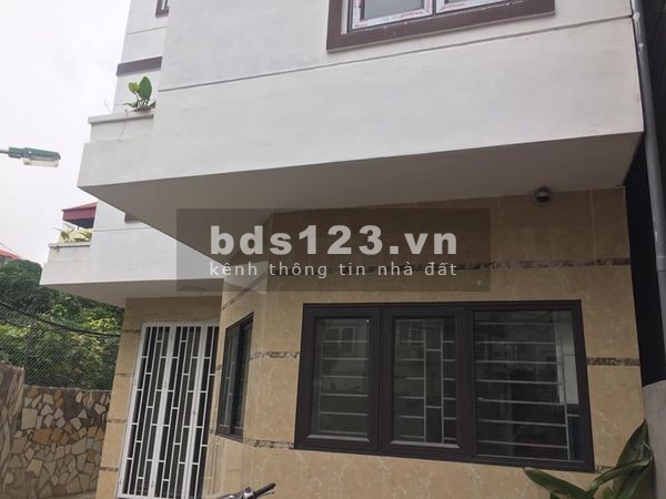 Nhà 5T Mới cứng lạc Long Quân, 34m2, MT 5.5m, Lô góc, Thoáng mát, Giá 3.6 Tỷ