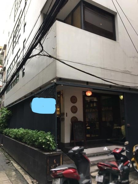 Bán gấp nhà Giang Văn Minh lô Góc kD ôtô đõ cửa 68m2x4 tầngMT5.5m giá16.5 tỷ
