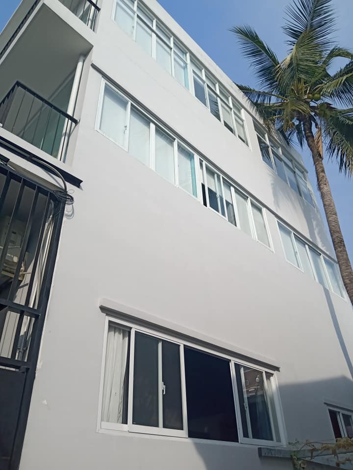 NHÀ NGAY SAU LƯNG GIGAMALL HẺM XE HƠI 4 CHỖ CHỦ CẦN BÁN GẤP