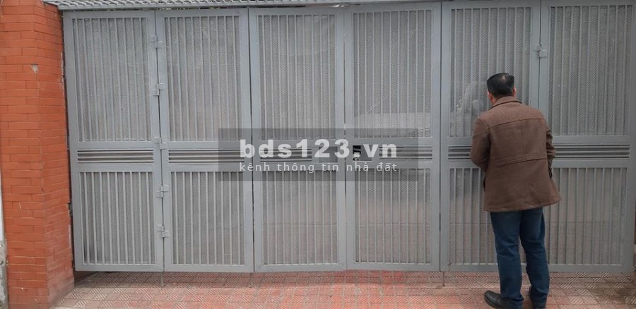 Bán nhà Kim Ngưu, 160m2 x 3 Tầng x MT 5.2m giá 15.5 tỷ