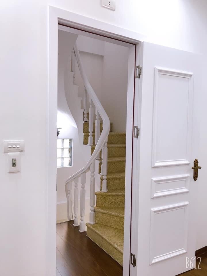 Chỉ 3.x Tỷ bé xíu, Hiếm có Khó tìm, Thái Thịnh, TT Đống Đa, Lô góc, 5 Tầng Cực đẹp. LH: 0964657169.