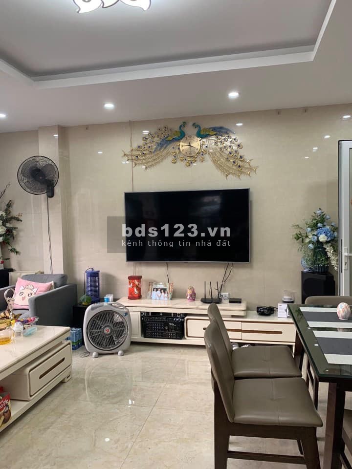 Nhà đẹp Quan Hoa 30m nhỉnh 4 tỷ