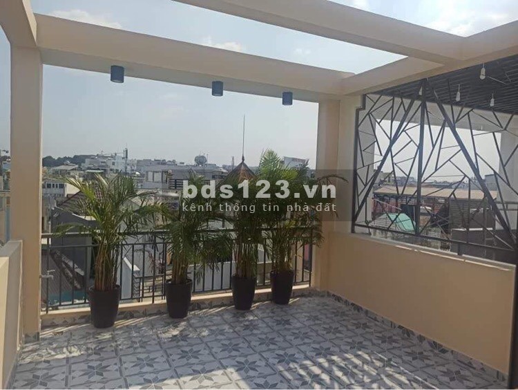 Bán nhà hẻm 220 Hai Bà Trưng, Quận 1 Tặng Kèm Nội Thất, Giá Rẻ